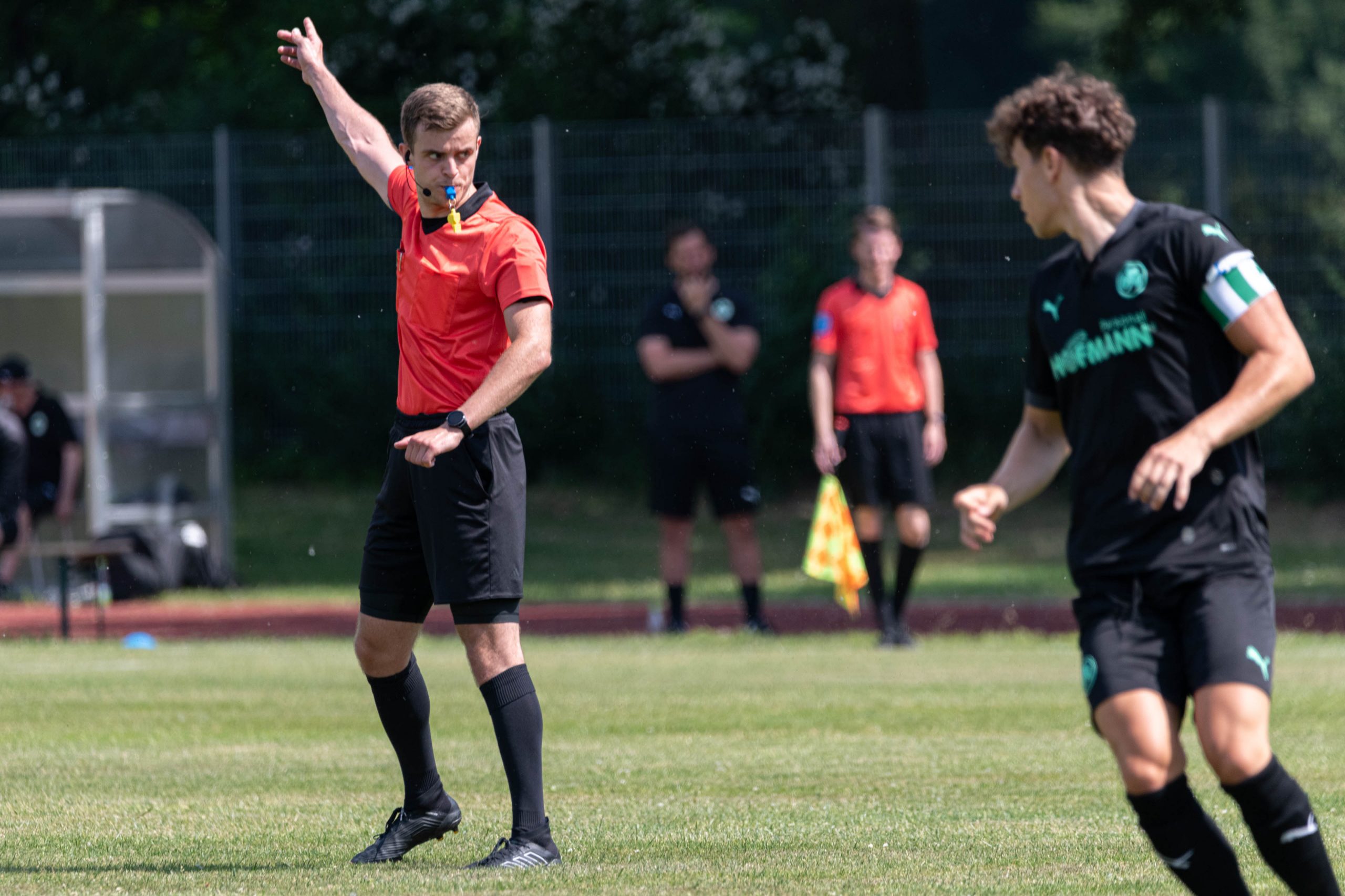 Schiedsrichter Kevin Rösch