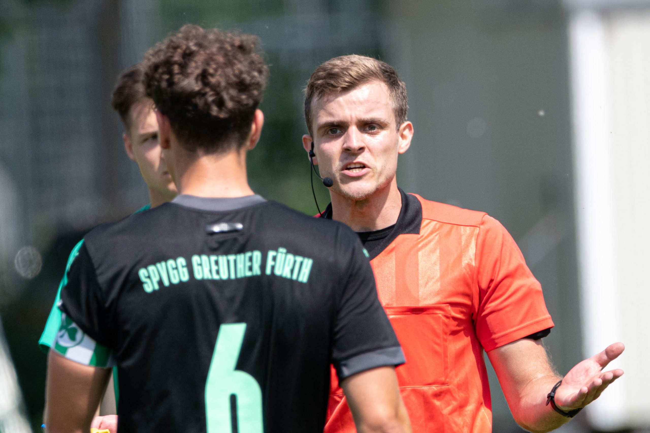 Schiedsrichter Kevin Rösch